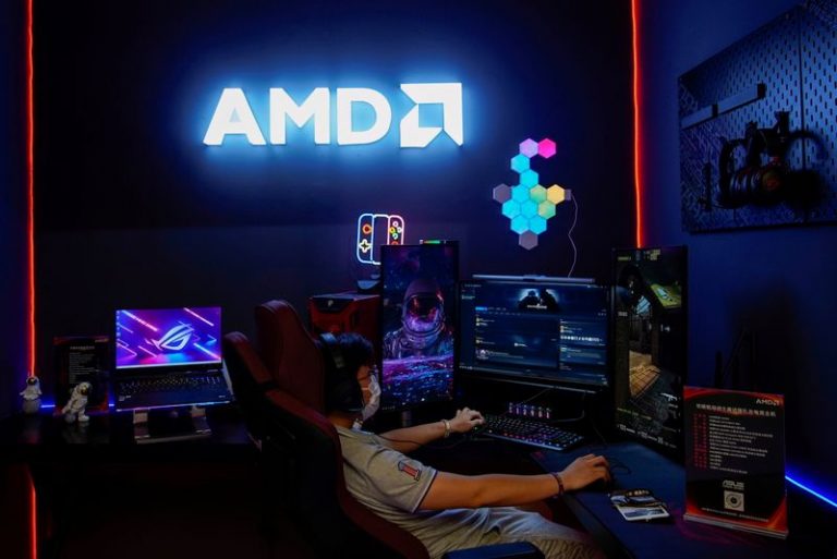 AMD forecasts strong revenue on data-center, gaming chips demand