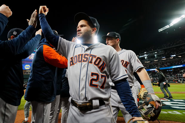 Astros stay alive in World Series with 9-5 win over Braves