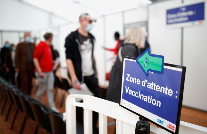 COVID-19 vaccination in Saint-Nazaire