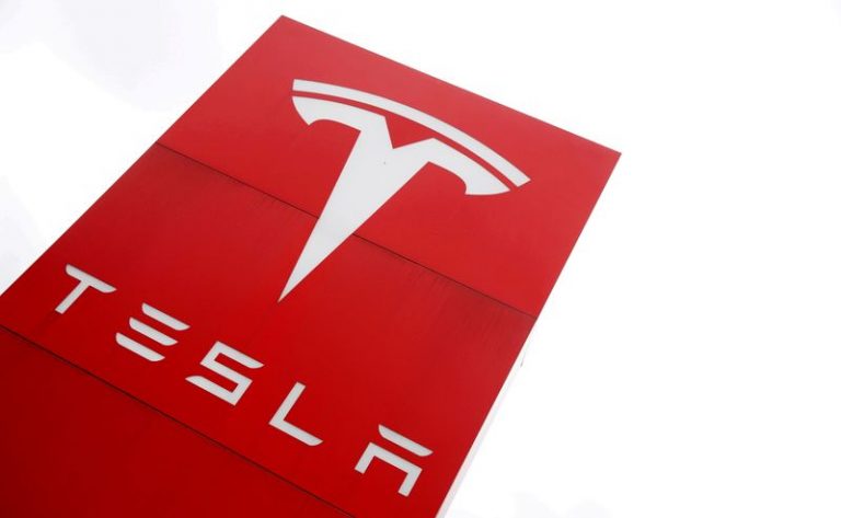Tesla’s Elon Musk bemoans German red tape, again