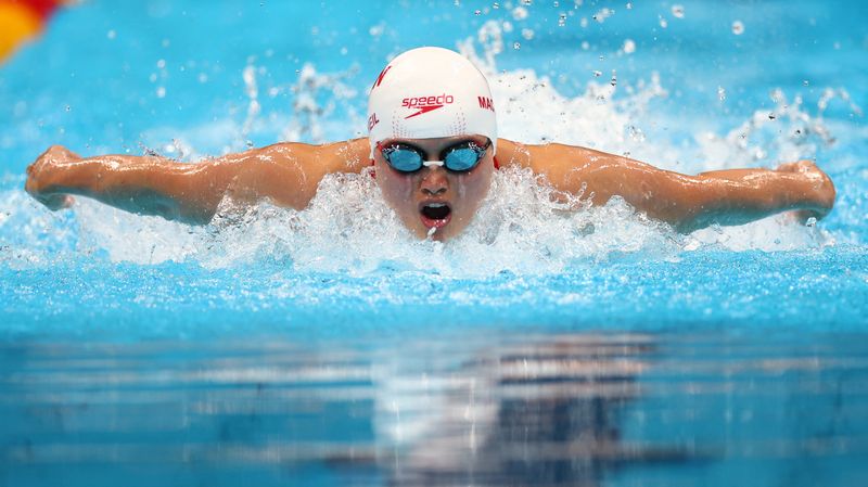 FILE PHOTO: Swimming - Women's 100m Butterfly - Heats