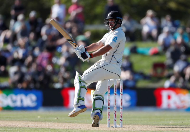 Cricket - New Zealand vs England - Second Test - Hagley Oval, Christchurch