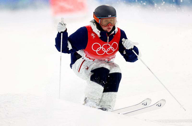 Freestyle Skiing - Men and Women Moguls Training