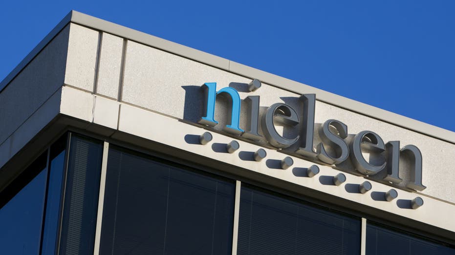 Nielsen Holdings