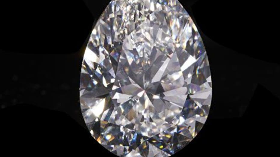 228-carat pear-shaped diamond sold at Christie’s auction
