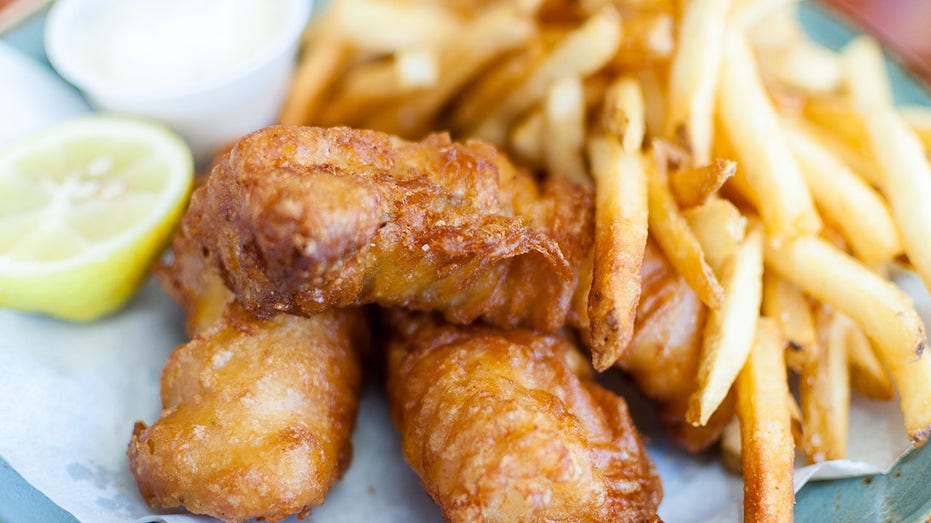 Fish and chips/fries on a plate