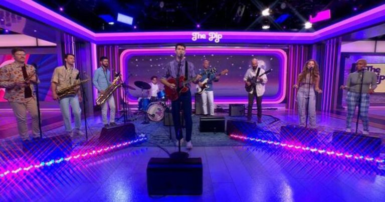Saturday Sessions: The Dip performs “Sleep On It”