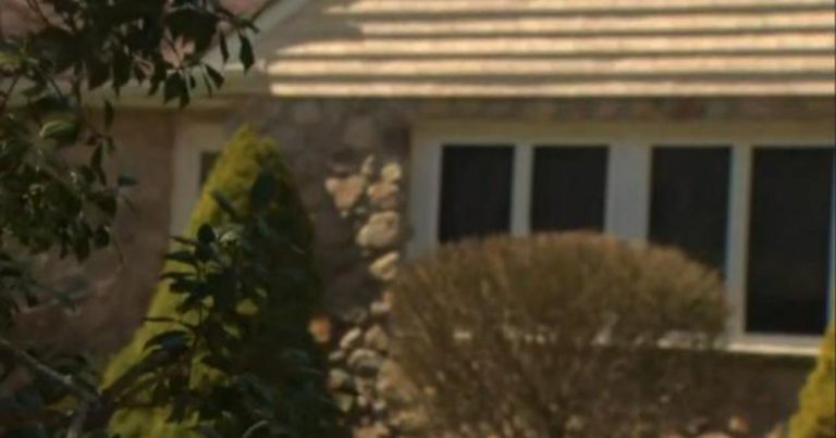 14-year-old Massachusetts girl scares intruder out of her home and helps apprehend him