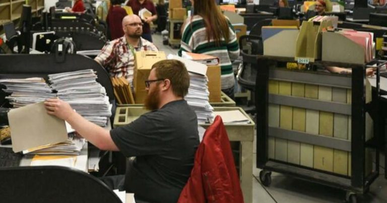 Final tax weekend comes with understaffed IRS agency