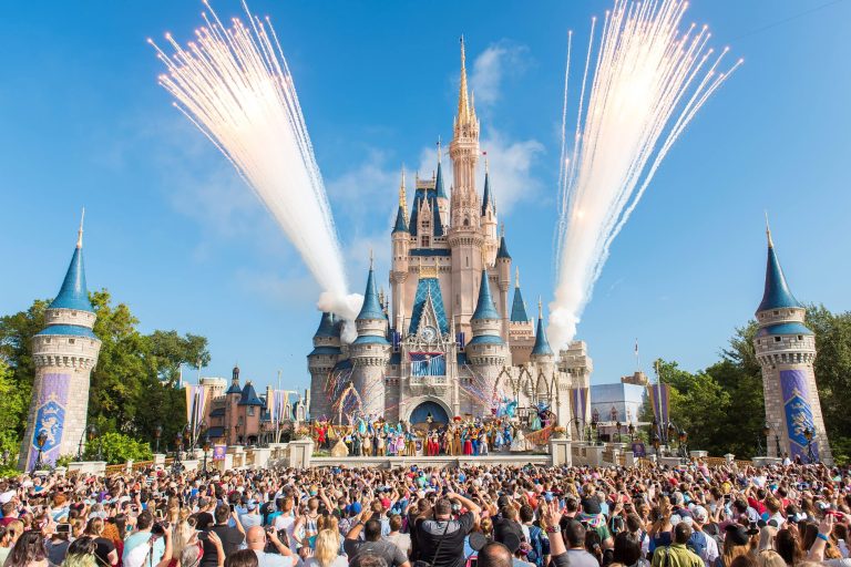 Disney investors are focused on streaming, but don’t forget about theme parks