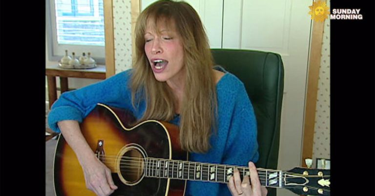 From 2001: Carly Simon on hearing the music again