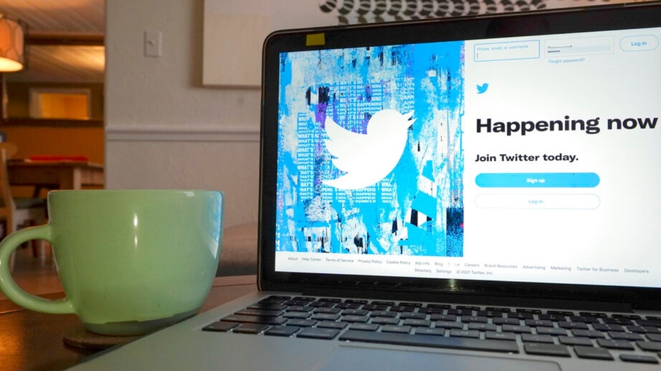 Twitter on a desktop computer