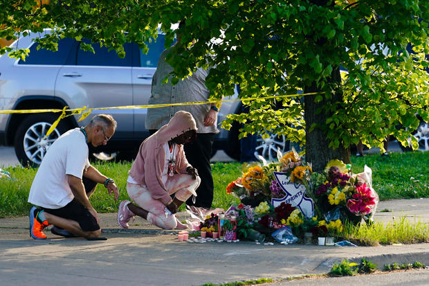Shoppers and security guard among 10 dead in deadly Buffalo shooting