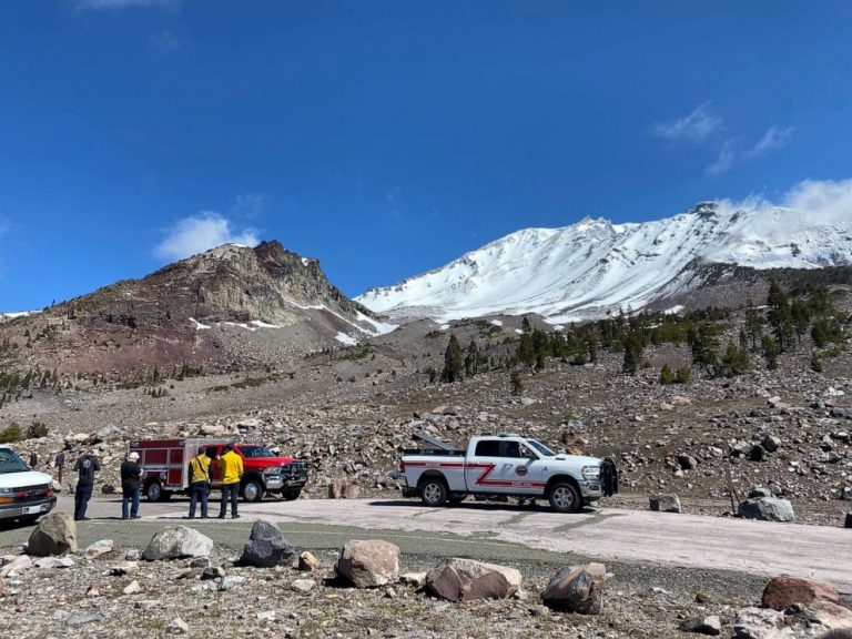 1 climber dead, 4 others rescued on California’s Mount Shasta