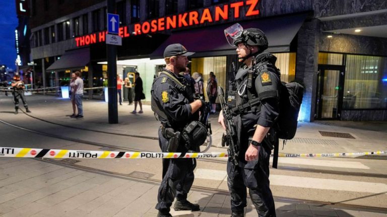 2 dead, at least 14 injured in Oslo nightclub shooting