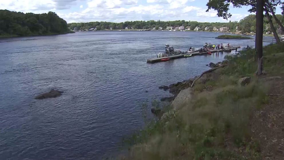 PHOTO: Emergency crews search for a missing 6-year-old boy on the Merrimack River near Amesbury, Massachusetts, June 10, 2022.