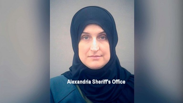 American woman pleads guilty to leading ISIS battalion