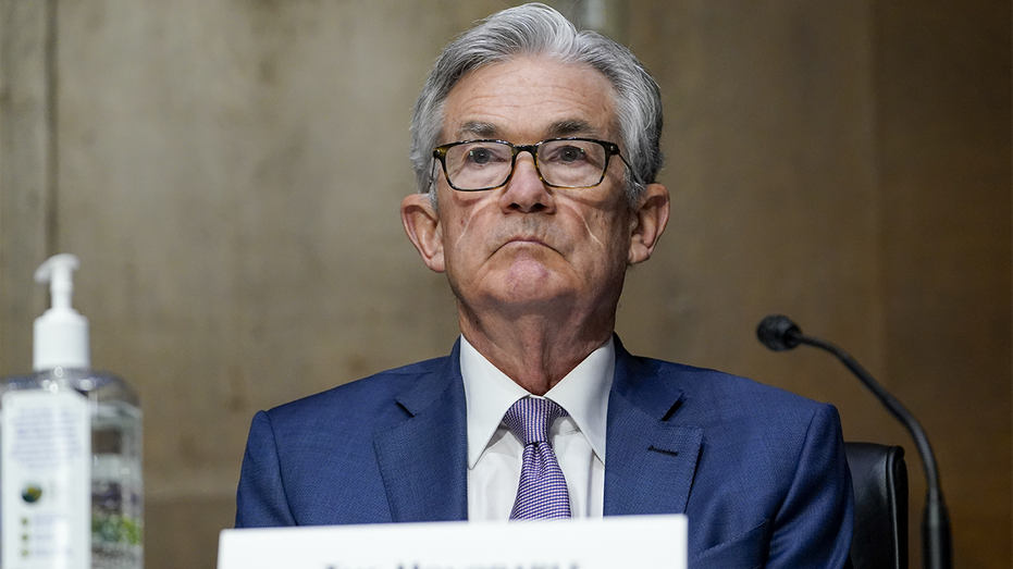 Federal Reserve Chairman Jerome Powell makes a scowl in testimony