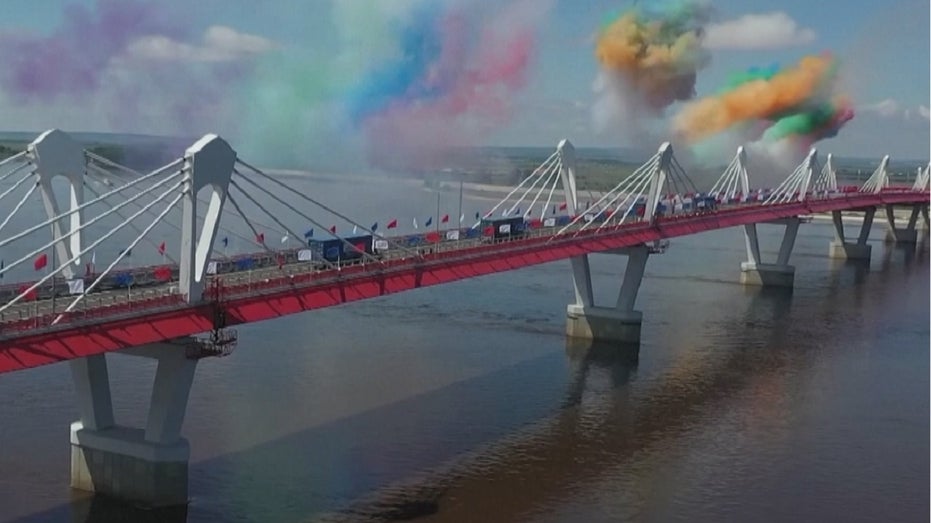 Blagoveshchensk-Heihe bridge linking Russia to China
