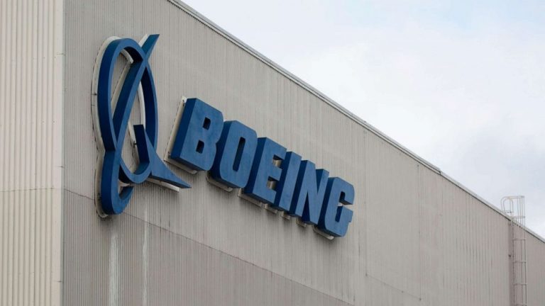 2,500 Boeing workers set to strike