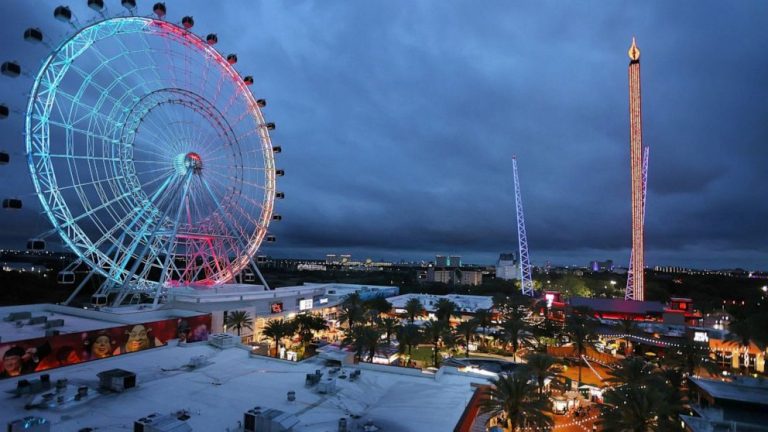 Florida amusement park pauses new sniper-like laser game