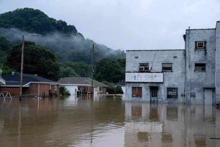 More deaths expected in devastating Kentucky flooding