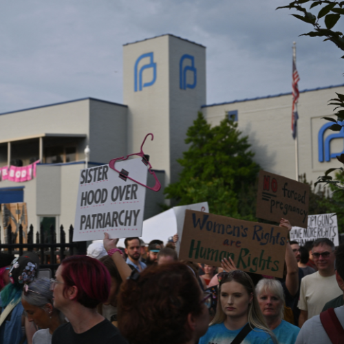 Planned Parenthood Centers Remain Open Following the Ruling on Roe v. Wade