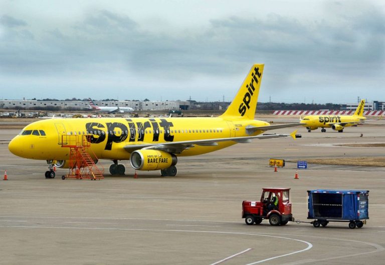 What the potential JetBlue and Spirit merger could mean for consumers