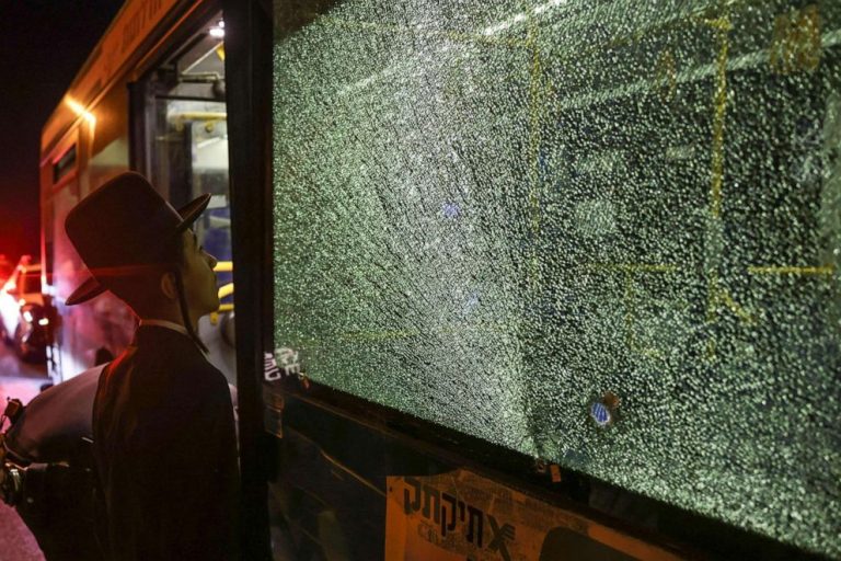 Bus shooting in Jerusalem’s Old City: 5 Americans among 8 injured