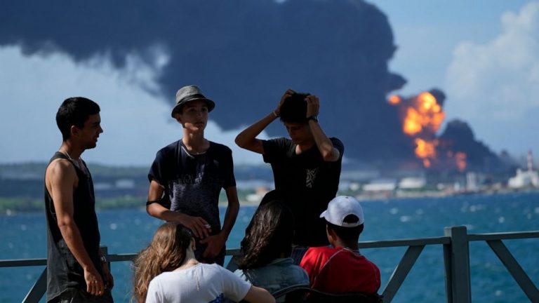 Firefighters battle big blaze at Cuba tank farm for 2nd day