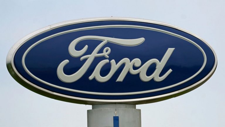 Ford cutting 3,000 white-collar jobs in bid to lower costs