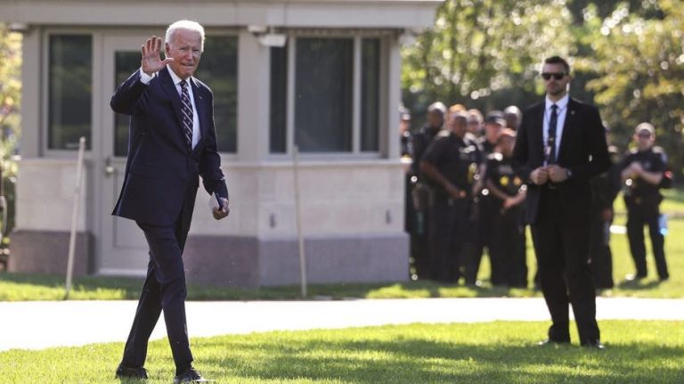 Biden champions ‘workforce of the future’ at new Ohio Intel semiconductor plant
