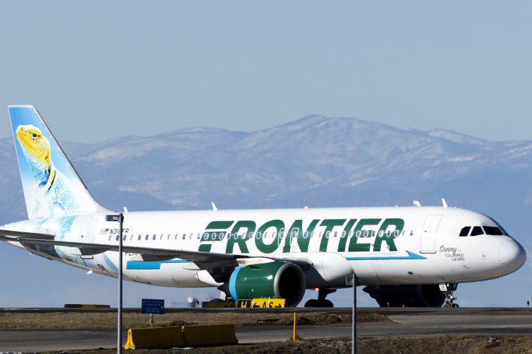 Frontier Airlines recently held talks with SpaceX about adding Starlink Wi-Fi