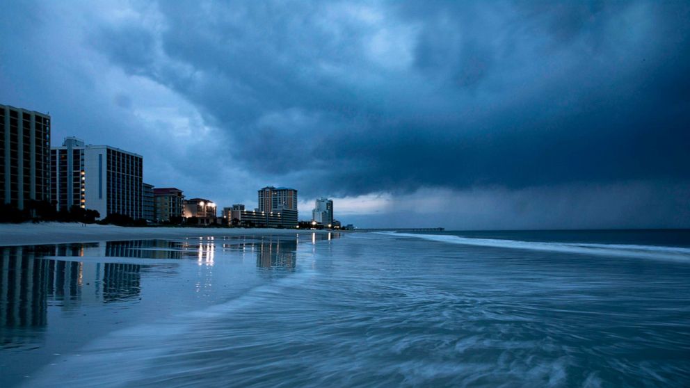 PHOTO: Rain begins to fall as the outer bands of Hurricane Florence make landfall in Myrtle Beach, S.C., Sept. 13, 2018. 