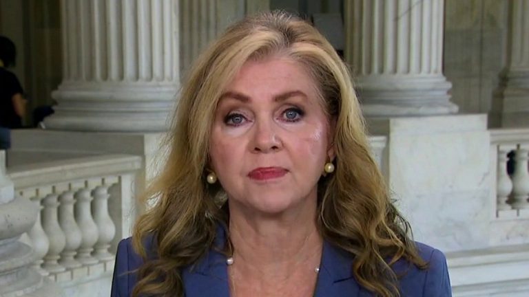 Sen. Blackburn calls for investigation into teachers union for spying on parents: ‘Absolutely atrocious’