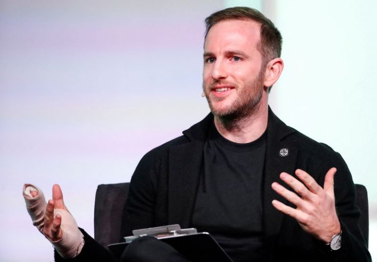 Tesla adds billionaire Airbnb co-founder Gebbia to board