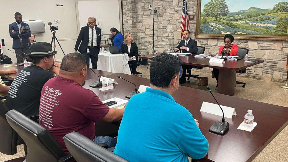 PHOTO: A listening session to hear from the families of victims in the Robb Elementary school shootings is held in Uvalde, Texas, Sept. 26, 2022.