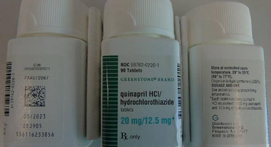 Bottle of Quinapril and Hydrochlorothiazide Tablets