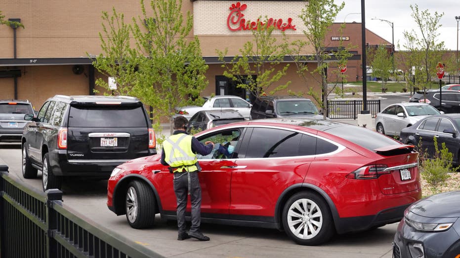 worker takes orders