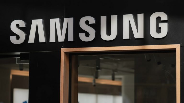 Samsung’s earnings plunge on big drop-off in chip demand