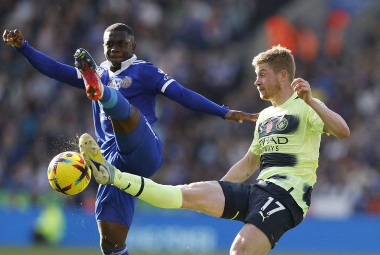 Soccer-De Bruyne free-kick fires City to win at Leicester in Haaland absence