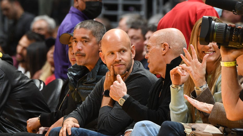 Daniel Ek at a basketball game