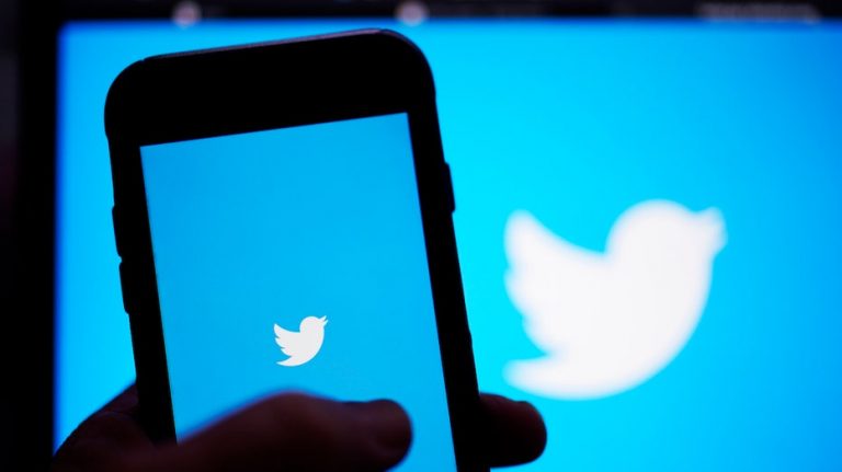 Twitter adds ability to edit tweets to Blue members