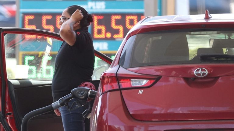 White House claims Americans save $420 million at the gas pump despite high prices