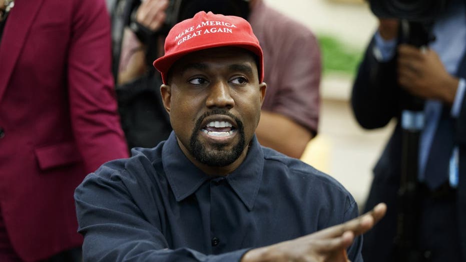 Kanye West wearing MAGA hat at White House