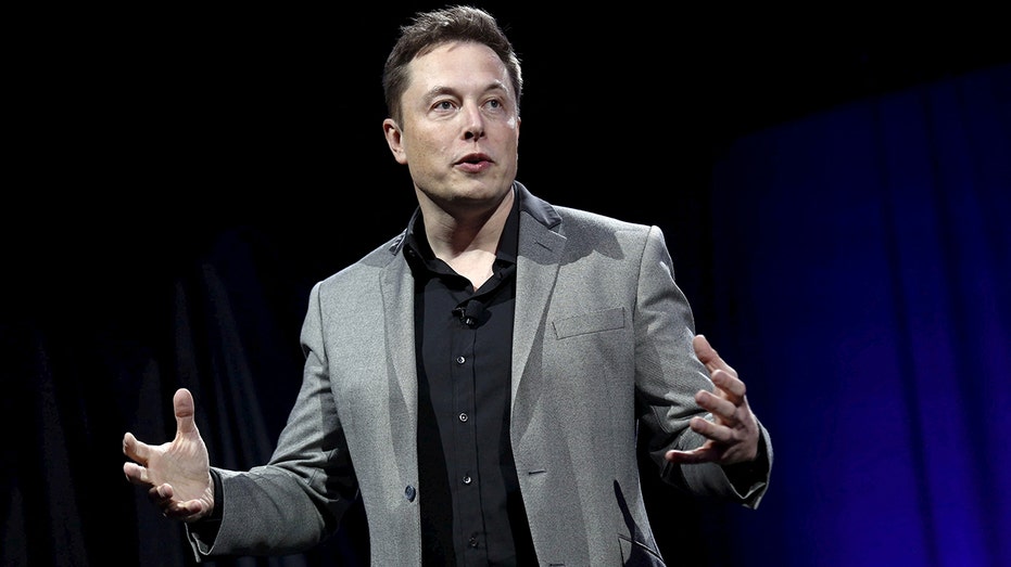 Elon Musk is the new CEO of Twitter