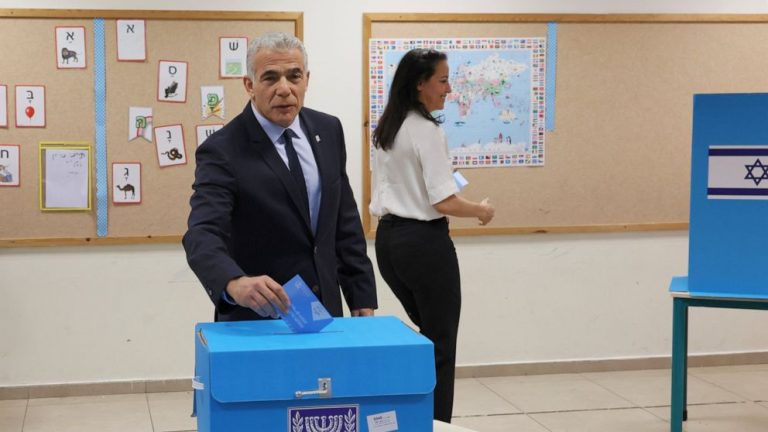 Israelis vote again, as political crisis grinds on