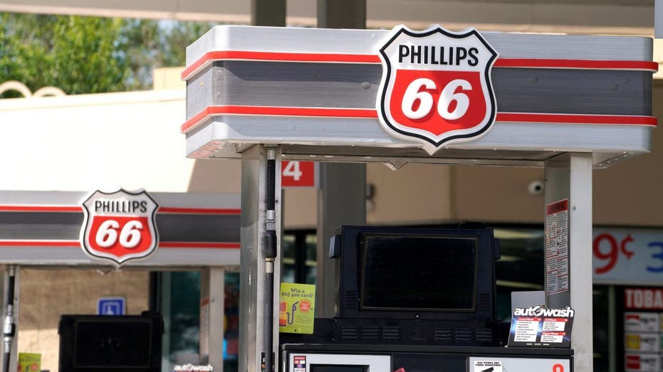 Philllips 66 gas station