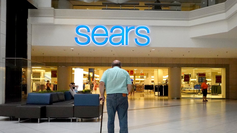 Sears store in Illinois