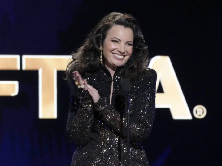 Fran Drescher calls for Hollywood to end vaccine mandate